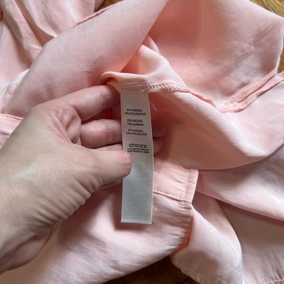 Chicos Blouse Top Womens Sz XL Blush Pink Sheer Button Front Roll Tab Sleeves - Picture 7 of 7